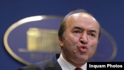 Ministrul Justiției, Tudorel Toader, va prezenta Guvernului ordonanța care redeschide procesele de corupție „în cel mai scurt timp”