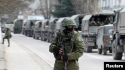 რუსეთის არმია ანექსირებულ ყირიმში