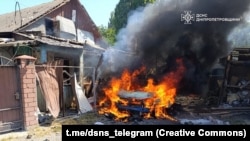 Наслідки обстрілів силами РФ Нікополя, фото ілюстративне