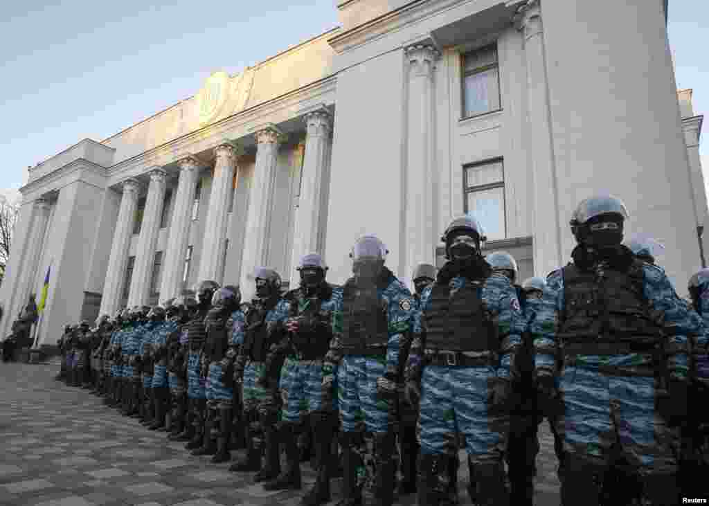 Kijev, 3. decembar 2013. Foto: REUTERS / Gleb Garanich 