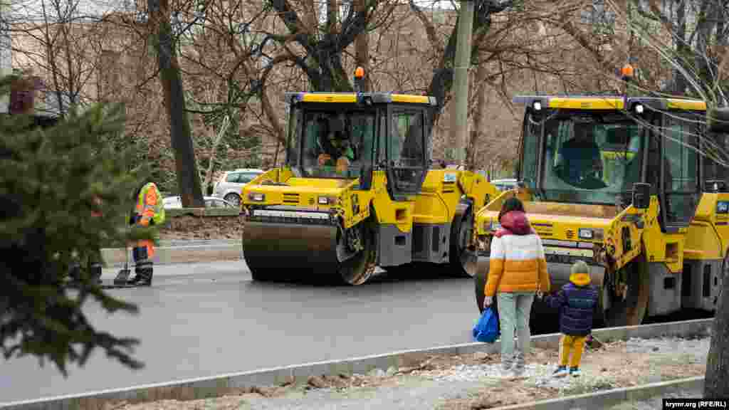 Дорожные работы здесь ведутся в основном по выходным