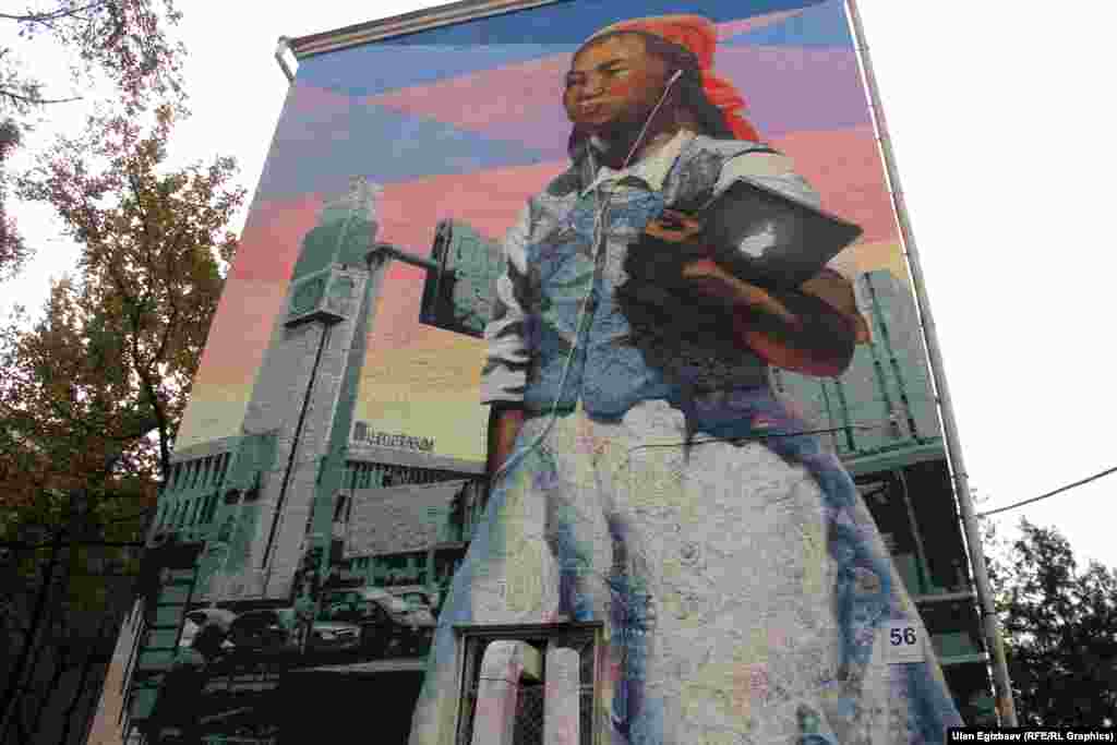 Белгилүү сүрөтчү Чуйковдун мындан 66 жыл мурда жаралган эмгегин "DOXA" чыгармачыл тобу заманбап кылып кайрадан иштеп чыгууга эки жумадай убакыт сарпташкан. 