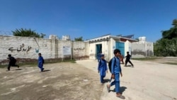 Avganistanska deca u Pakistanu strepe od talibanskih škola