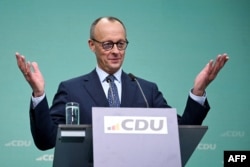 ფრიდრიხ მერცი 24 თებერვალს გამართულ პრესკონფერენციაზე