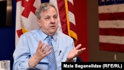 იან კელი