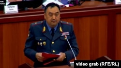 Глава МВД Улан Ниязбеков.