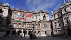 «Російське революційне мистецтво – це жорстока пропаганда» – британський критик (відео)