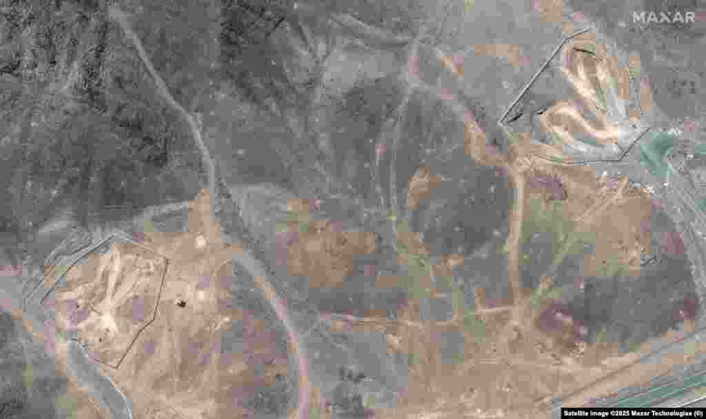 ფორდოს კომპლექსის გვირაბის შესასვლელები, გადაღებული აშშ-ის დარტყმებამდე და შემდეგ.