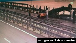 Пашкоджаны мост цераз Керчанскі праліў, фота СБУ