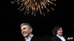 „ქართული ოცნება“ ბრიტანეთის თემთა პალატაში შეტანილ წინადადებას ბიძინა ივანიშვილის სანქცირებაზე, შეთქმულების თეორიით პასუხობს.