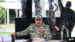 Нікаляс Мадура ў час нарады з вайсковым кіраўніцтвам, 5 верасьня 2025 году, Каракас