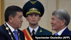 Сооронбай Жээнбеков и Алмазбек Атамбаев. 24 ноября 2017 г.