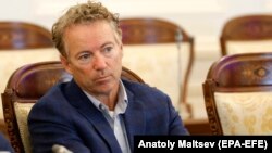 Senatori Rand Paul. 