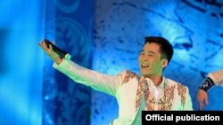 Мирбек Атабеков.