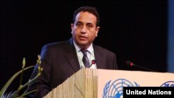 Վիլայաթ Գուլիևը Հունգարիայում Ադրբեջանի դեսպանի պաշտոնում, 2012թ.