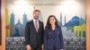 Presidentja e Kosovës, Vjosa Osmani e ka takuar diplomatin amerikan, Brendan Hanrahan, më 9 korrik në Uashington.