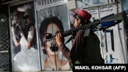 Кабулдагы ооган жоочусу, 18-август 2021-жыл.