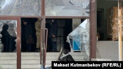 Последствия пожара в Национальном исследовательском институт хирургии сердца и трансплантации органов. 12 февраля. 