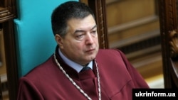 Раніше частина суддів КСУ блокувала його роботу, вимагаючи участі голови суду Олександра Тупицького в його роботі