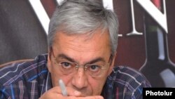 Бывший председатель Центрального банка Армении Баграт Асатрян