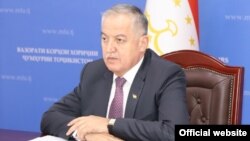 Сироҷиддин Муҳриддин гуфтааст, "ҳама гуна ҳукуматеро, ки бе раъйпурсии мардумӣ ва намояндагони ҳамаи қавмҳо таъсис дода мешавад", эътироф нахоҳанд кард