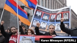 Հայաստան - Ընդդիմության երթը Երևանում՝ նվիրված մարտիմեկյան իրադարձությունների հինգերորդ տարելիցին, 1-ը մարտի, 2013թ․