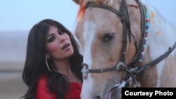 هنرمند جوان افغان آریانا سعید 