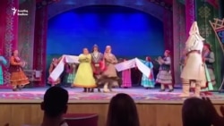 Уфаның Милли яшьләр театры "Башкорт туе" спектаклен күрсәтте