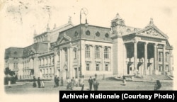 Teatrul Național din Iași, una dintre clădirile construite în timpul domniei lui Carol I.