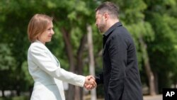 Maia Sandu și Volodimir Zelenski la summitul UE-Europa de Sud-Est de la Odesa, pe 11 iunie 2025. 