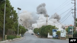 محل حمله هوایی اسرائیل در روستای طیر دِبّا در جنوب لبنان، ۱۵ آبان
