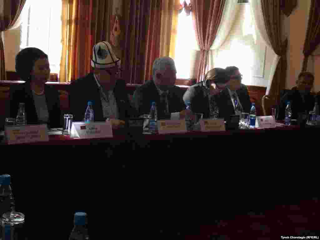 "Сталиндик репрессиянын күнөөсүз курмандыктары элдин эсинде" аттуу эл аралык илимий жыйын. 08.11.2017.