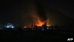 د ډېسېمبر پر نهمه د اسراییلو تربمبارۍ وروسته له دمشق سره نېږدې له يوې ساحې لوګي پورته کېږي.