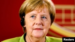 German Chancellor Angela Merkel has said the EU is not ready to consider easing sanctions on Russia.