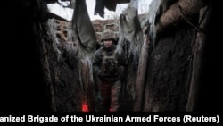 Согуш майданындагы украиналык жоокер. Донецк облусу, 26-октябрь, 2025-жыл 