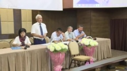 Турсунбек Акун президенттикке аттанды