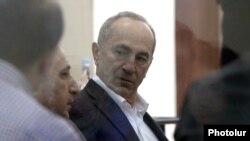 Ռոբերտ Քոչարյանը դատարանի դահլիճում, արխիվ։
