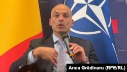 James Appathurai, președintele Acceleratorului NATO pentru Inovare și fost adjunct al secretarului general NATO pentru inovație, război cibernetic și război hibrid.