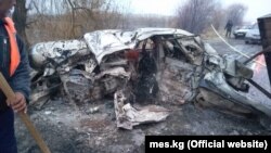 Бишкек-Торугарт жолундагы унаалардын кырсыгы. 2018-жылдын 16-декабры. Фото архивден. 