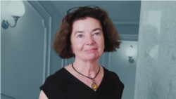 „A magyar hivatalos szervek idegesek voltak” – Interjú az OSA Archivum könyvtárvezetőjével az egykori Szabad Európa Rádióról