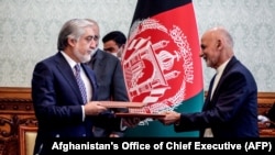 Эки саясатчы президенттик шайлоонун жыйынтыгы жарыялангандан бери эле тирешип жаткан. 