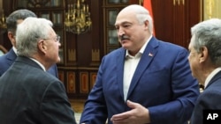 Кіт Келаг і Аляксандар Лукашэнка, Менск, 21 чэрвеня 2025 