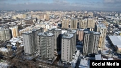 Скрябин көчөсүндө курулган Мамлекеттик ипотекалык компаниянын жети турак жайы. Бишкек