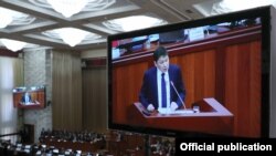 Жогорку Кеңештеги жыйындардын бири. 29-ноябрь, 2017-жыл. 