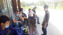 Узбекистански работници во карантин поради коронавирусот