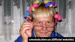 За словами омбудсмена, керівництво і медпрацівники СІЗО Сімферополя в порушення міжнародних правил ігнорують будь-які прохання про надання необхідної медичної допомоги, що може привести до серйозних ускладнень зі здоров’ям