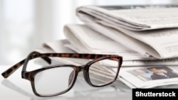 آرشیف- شماری از روزنامه های جهان