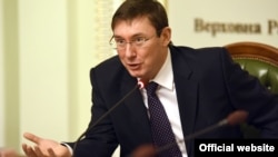 Юрій Луценко 