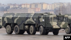 "Искендер" ракетасы Москвадагы парад учурунда, 20-апрель, 2010