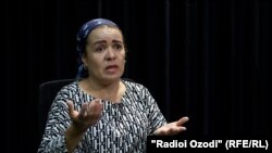 Дилафрӯз Воҳидова, мегӯяд, ки ӯро ғайриқонунӣ аз кор озод кардаанд. 